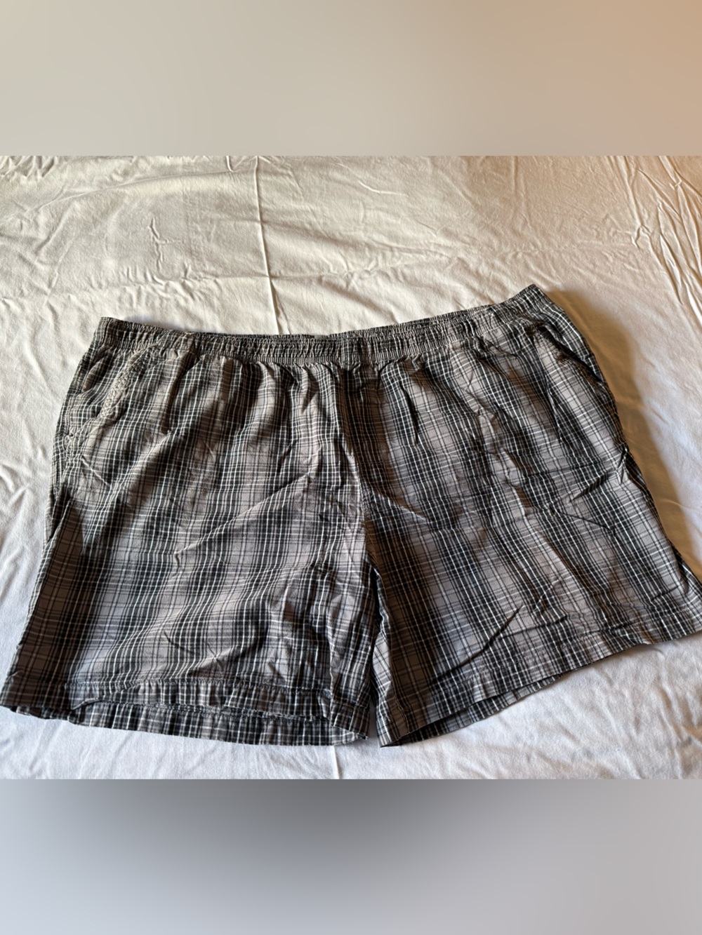 Faded Glory Black and Gray Plaid Casual Drawstring Shorts Size 3XL